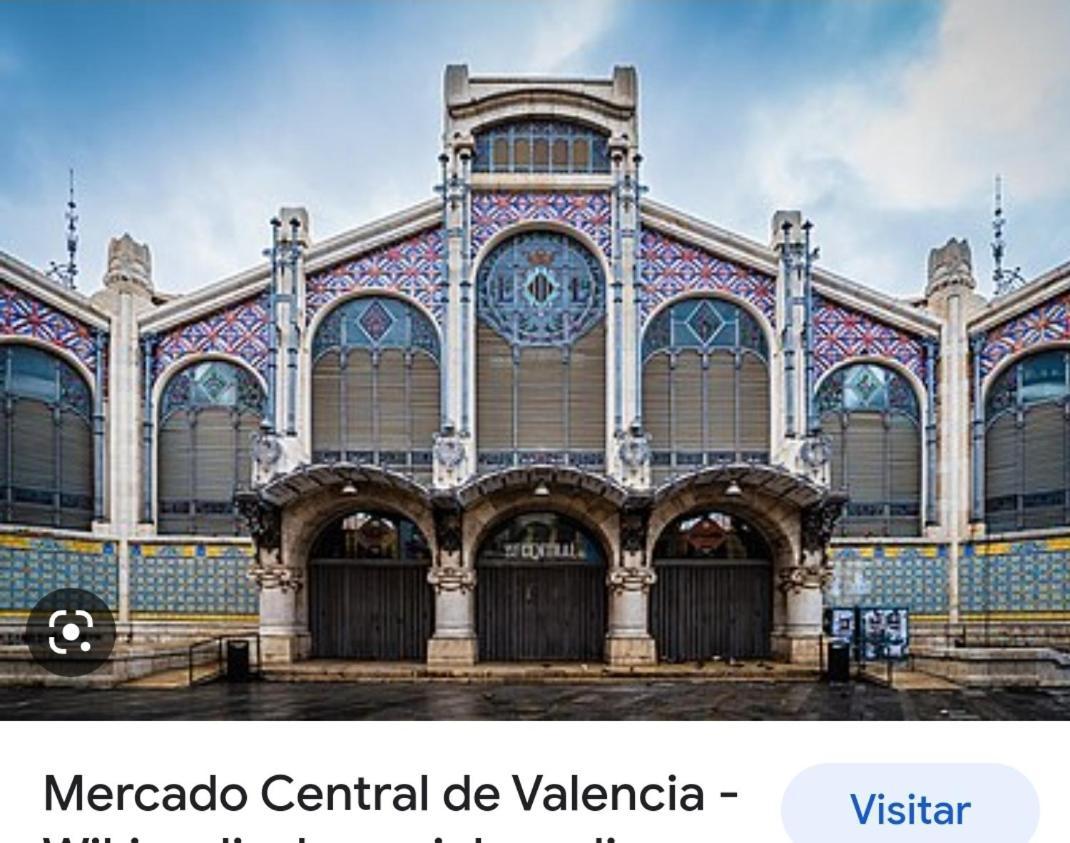 Valencia Centro Andando Y Playa Malvarrosa Tranvia Extérieur photo